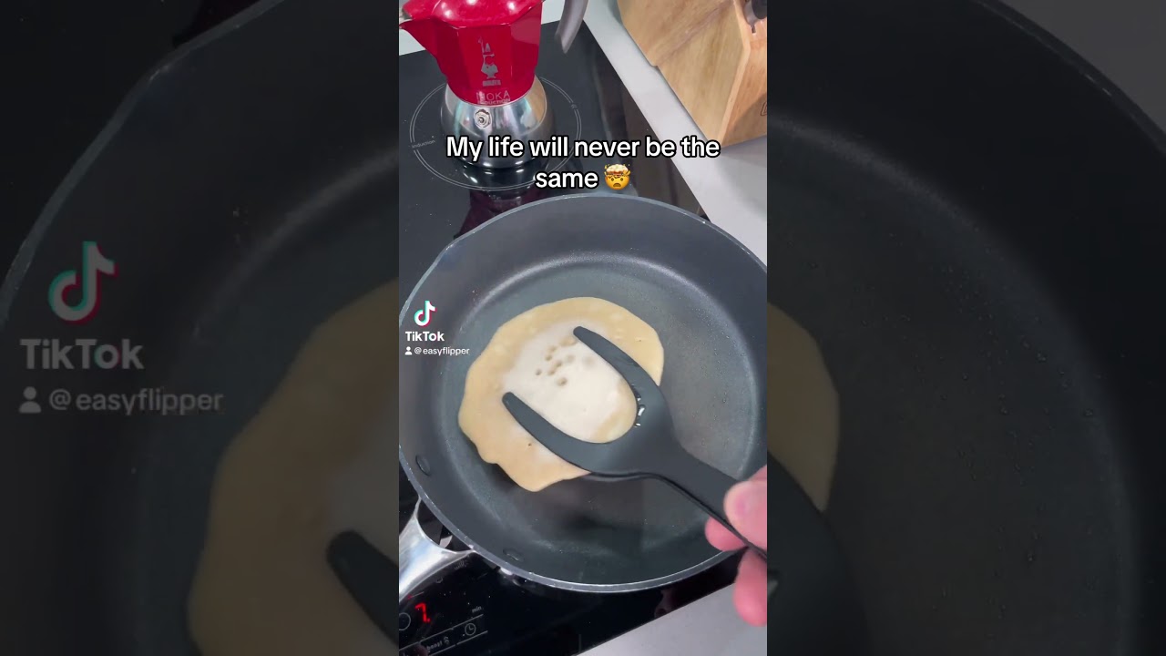 This 2 in 1 spatula changed my entire adults life😭 