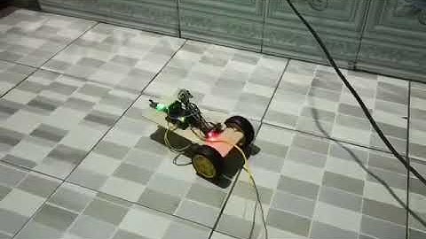 Robot tránh vật cản lập trình bằng Aduino