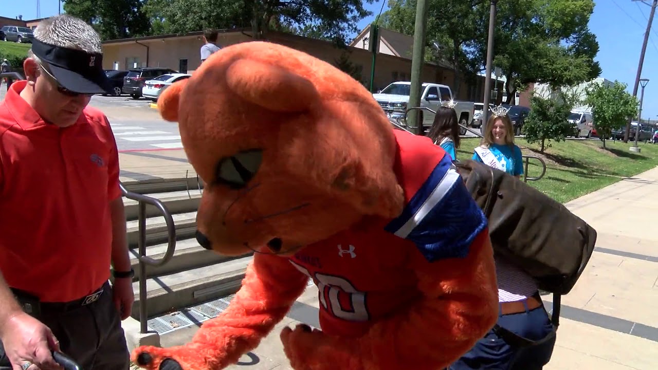 SHSU movein day Fall 2018 YouTube