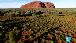 Australie : le rocher d'Uluru interdit aux touristes