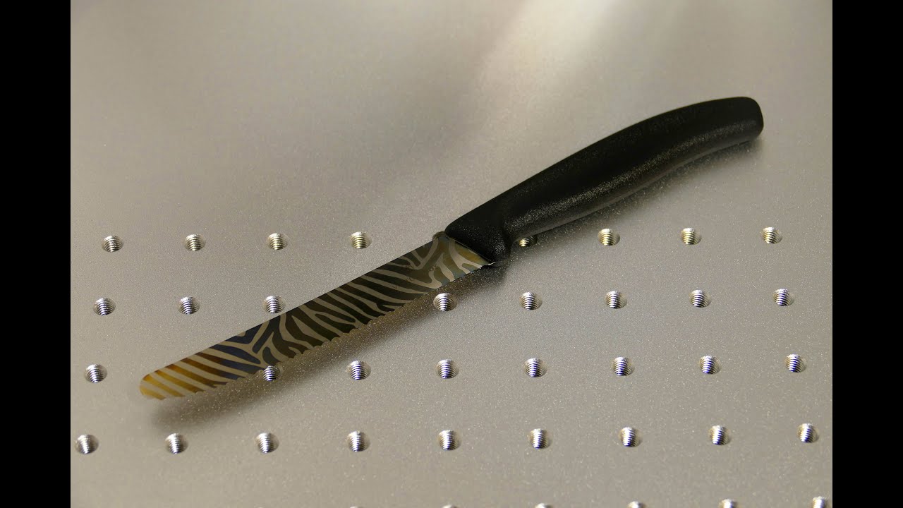 Farbige Zebra Lasergravur | Victorinox Tomatenmesser | Messermacher Stefan Mattner