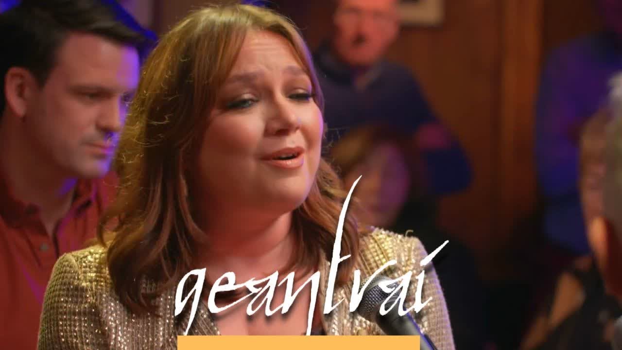 Téada le Ciarán Ó Gealbháin & Pauline Scanlon | Geantraí Lá Fhéile Pádraig | TG4 Téada le Ciarán Ó Gealbháin & Pauline Scanlon | Geantraí Lá Fhéile Pádraig | TG4