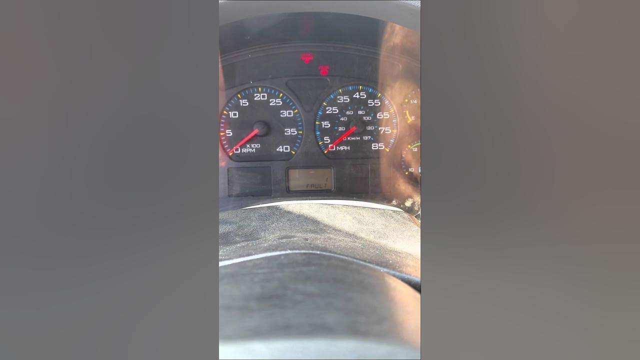 2005 international 4300 dt466 trouble codes - YouTube