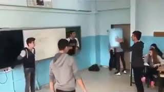 Manyak Liseliler Iş Başında.