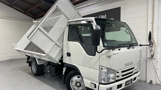 Information 2019 Isuzu Elf 3 Way Tipper, 56,500km, 6 Speed Manual, 3000cc Turbo Diesel, Come View Today! Update