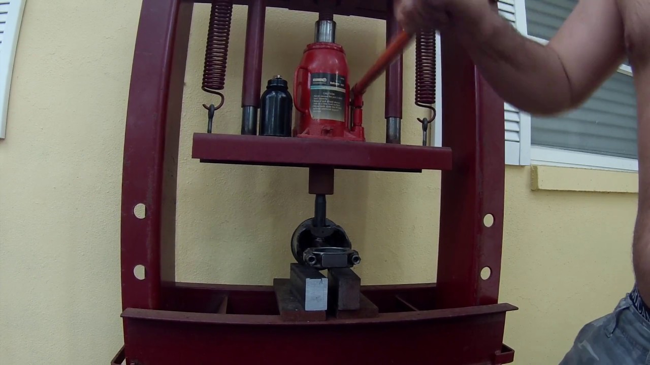 DIY How to Pressing out wrist pins on big block chevy 454 rods bbc