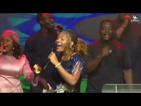 PROPHETIC PRAISE SECTION WITH SAINT TOBI @KIONONIAGLOBAL