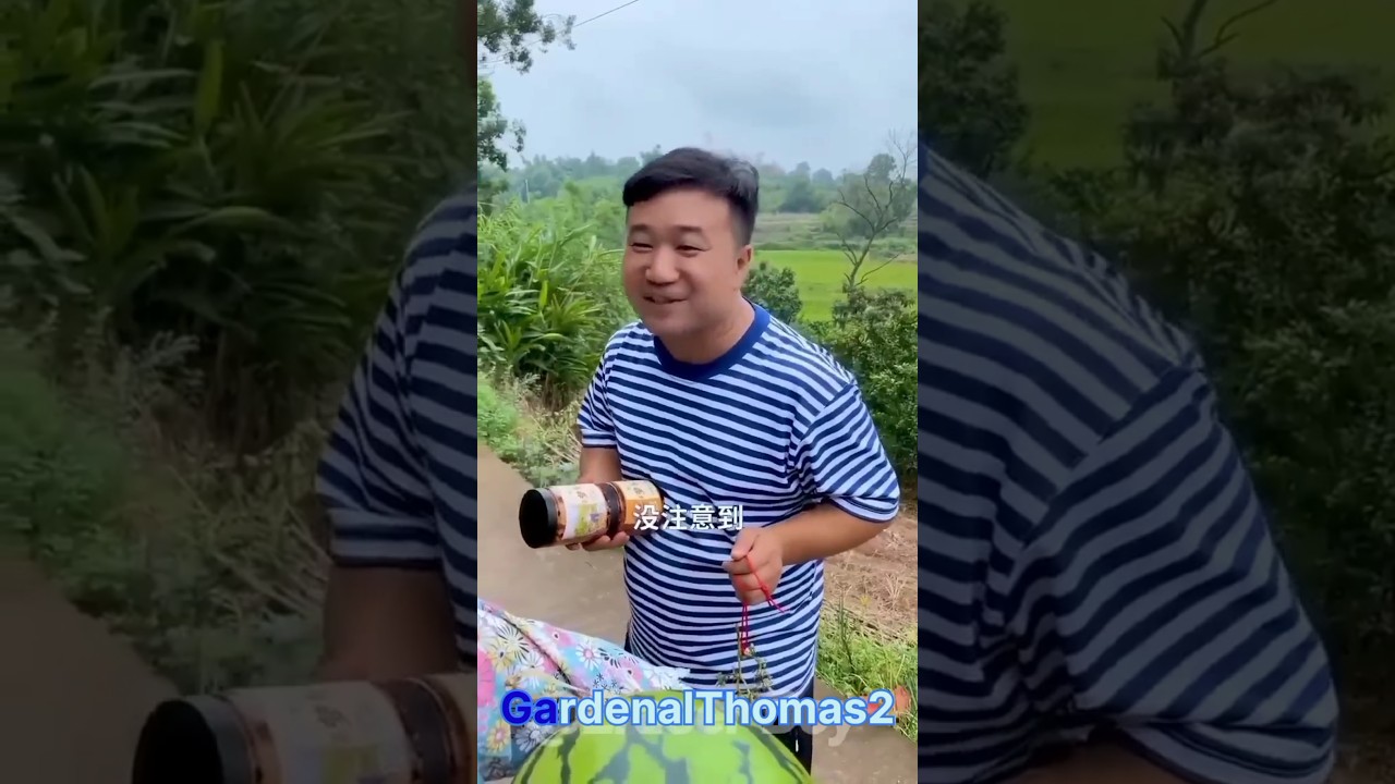 😄 Chalaki Peeche Se, Masti Aage Se! 🍇🚶&zwj;♂️#shorts #viral #challenge