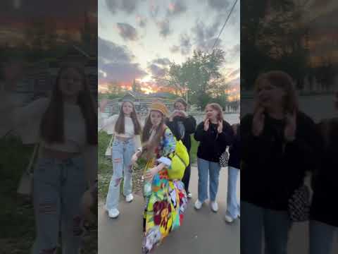 Встретила подписчиков в Новомосковске #озвучка #новомосковск #tiktokvideo  #вовкавтридевятомцарстве