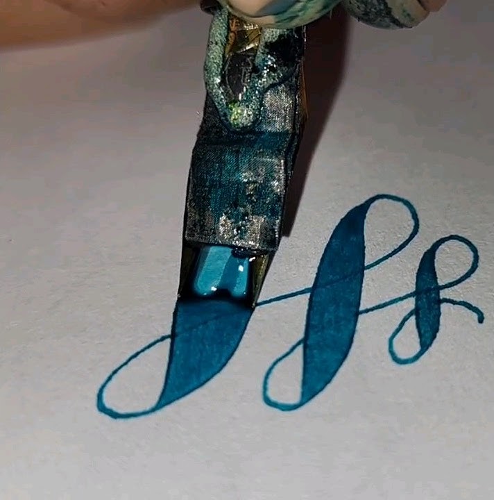 Steel Fountain Pen Flex Nib Demo #fountainpen #flexnib