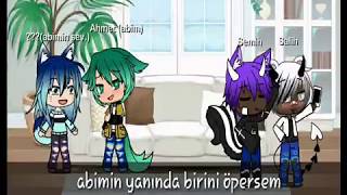 Abimin Yanında Birini Öpersem Ne Olur? İşte Cevabi