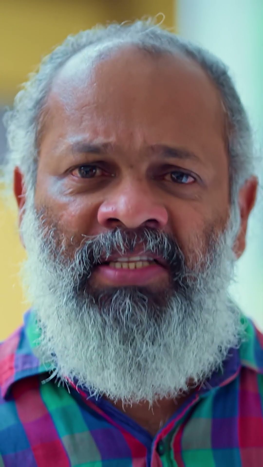 #Pavithram ബലമായി കെട്ടിയ താലി ബലമായി തന്നെ പൊട്ടിയ്ക്ക്