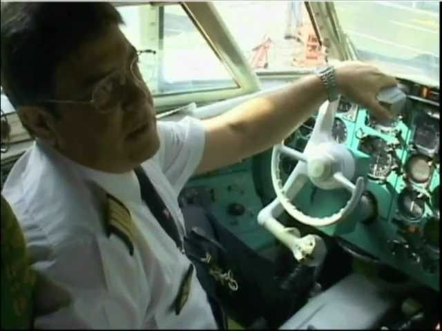 CUBANA Cockpit IL-62, AN-24 & YAK-42 - YouTube
