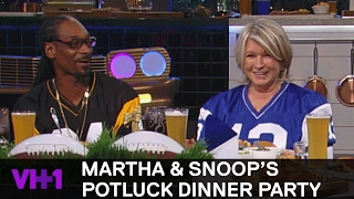 Snoop Dogg Wants Rihanna & Martha Chooses Mark Zuckerberg | Martha & Snoop's Potluck Dinner Party