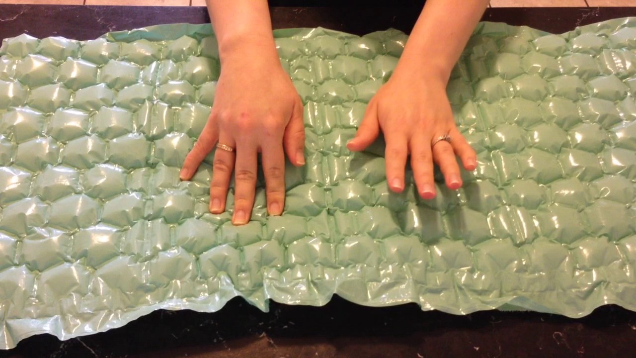 ASMR thick and crinkly plasticbubble wrap YouTube