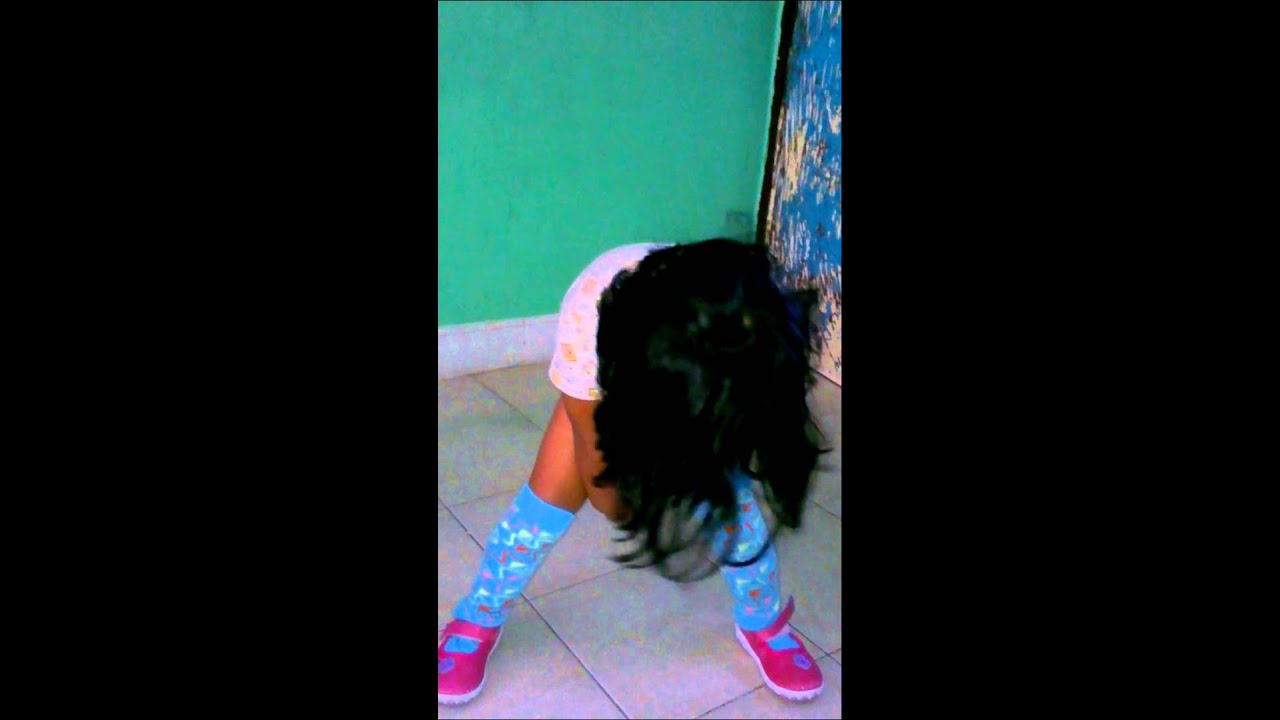 Goyang 2013.....goyang pempers ala caca...