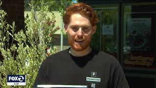 Server at Bay Area restaurant receives $1,000 cash tip