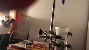 Sonoluminescence bubble ( sound into light )