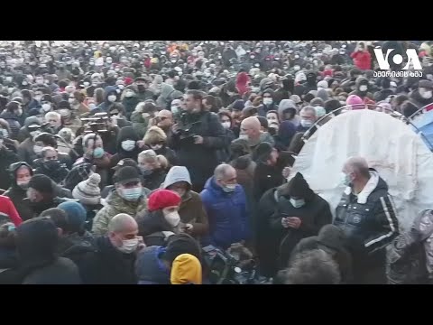 ოპოზიცია ხელისუფლებისგან დევნას აპროტესტებს