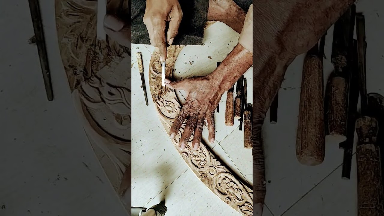 wood carving 