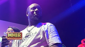 EAZY THE BLOCK CAPTAIN BLACKING ON HITMAN HOLLA.. CROWD SCREAMING 2-0 CHROME 23 THE ANNIVERSARY CARD