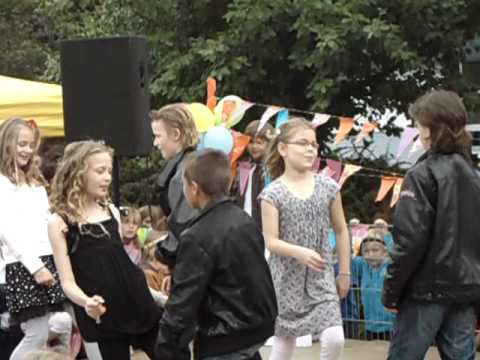 Grease You're the one that I want RVS Groep 5a 201...