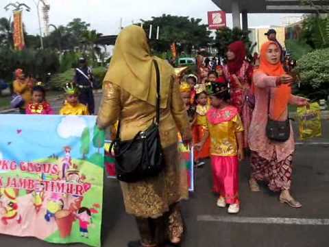  Karnaval  Hari Kartini TK  Islam Baitul Huda dan Anak  Anak  