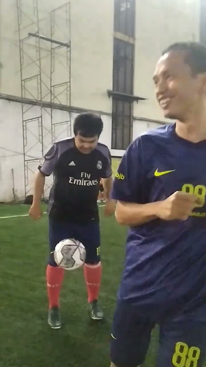 freestyle juggling bola #argentina #messi #indonesia #neymar #cr7 #juggling #leonelmessi #bandung