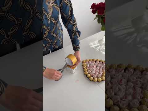 باقة من الشوكلاتة والروز الأحمر أهدي أحبابك        