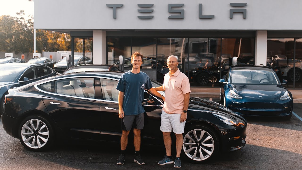 My Dad Got a Tesla Model 3 - YouTube