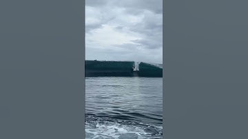 MASSIVE waves and an even bigger wipeout 😬 #surf #wipeout