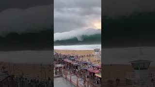 Tsunami-Like Wave Slams American Coast