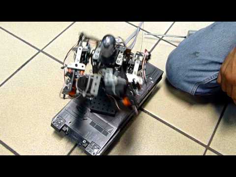 Robot Peleador (Video 2)- Equipo Hugo y Salomon