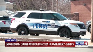 Oklahoma pharmacist charged with drug possession following overdose death