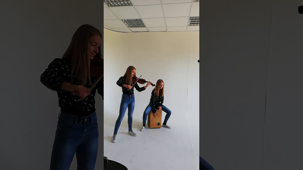 Tota Heľpa 🏘️ - violin and cajon