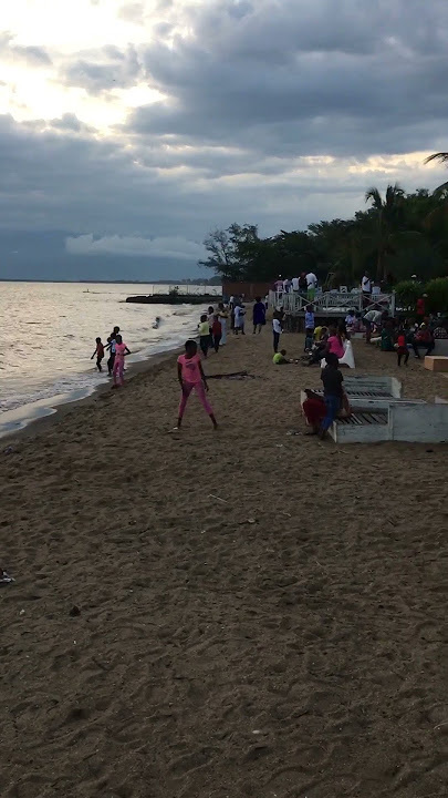 Bujumbura like view Tangayika beach.