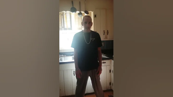 Chris Collis : T-rex dance to Rap God