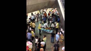 Menina Argentina De 3 Anos Que Caiu Do Vão Do Aeroporto Do