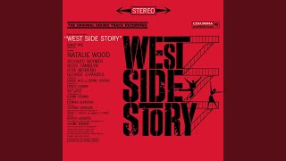 Video thumbnail of "Natalie Wood - West Side Story: Act II: A Boy Like That - I Have A Love"