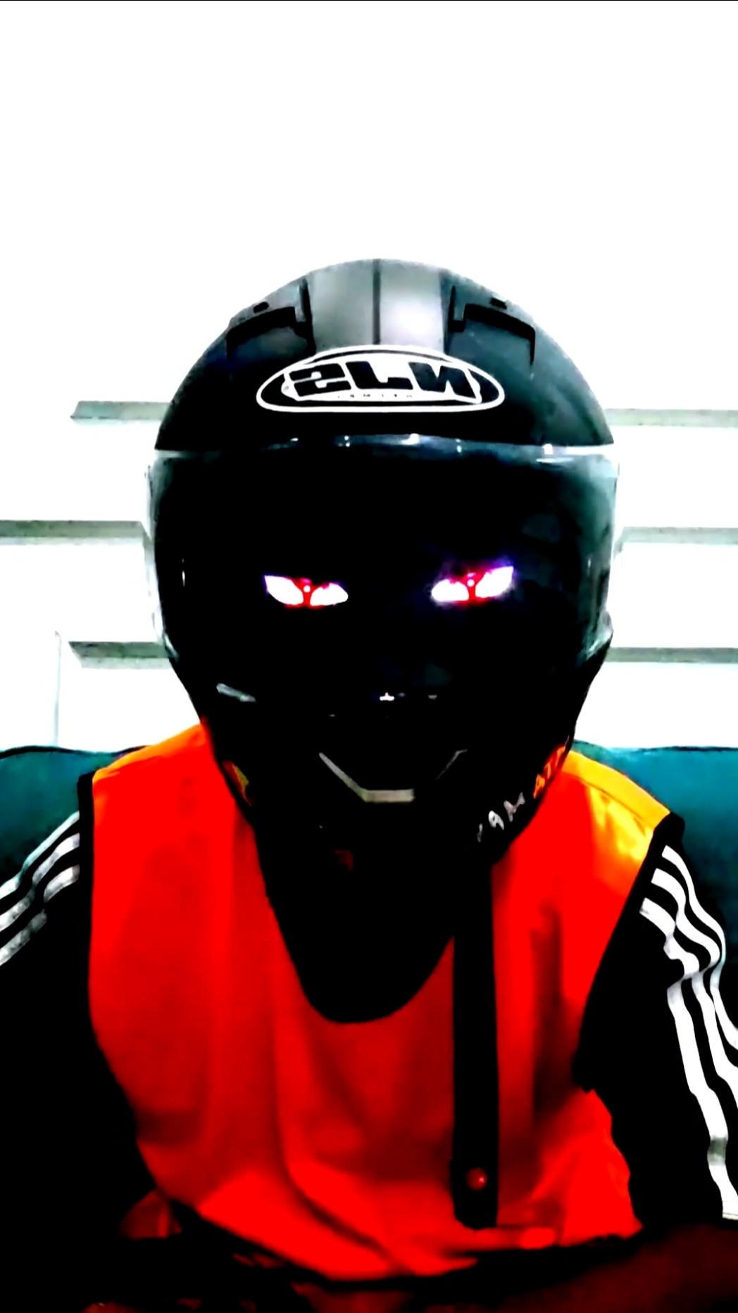 PAPA TAKES YOU A RACE