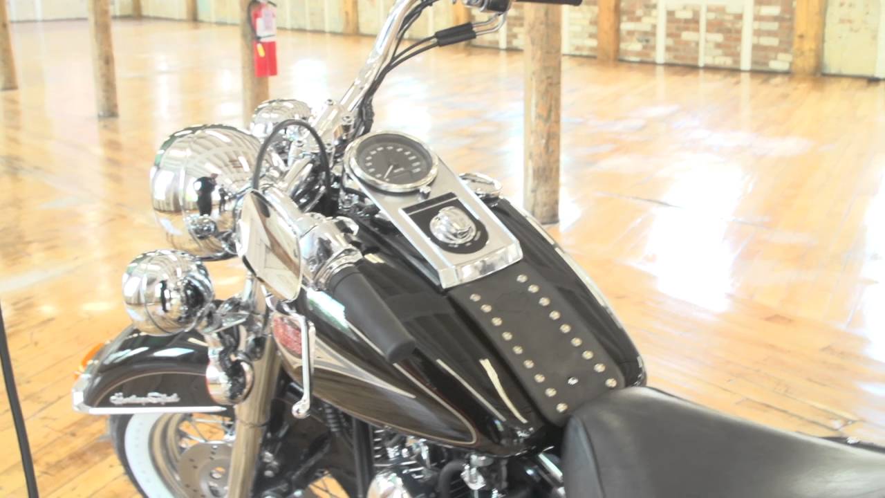 new england motorcycle museum in rockville ct 1997 MINT Harley Davidson Heritage Softail // New England Motorcycle Museum