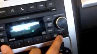 how to get internet radio in your car using your phone(, 2013-05-15T02:51:32.000Z)