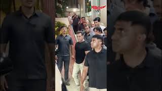 Bhai ko kya ho gaya? #salmankhan #MirchiPlus #CelebSpotted