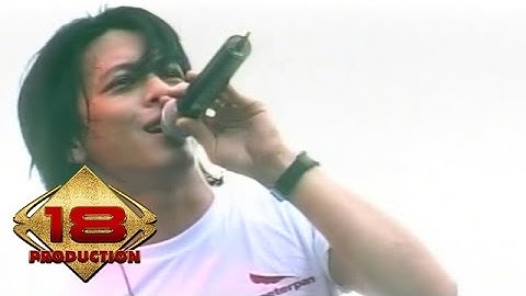 Peterpan - Menghapus Jejakmu  (Live Konser Kotabumi 20 Maret 2008)