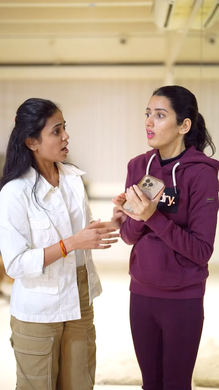 Kanha Ki Angrezi Ka Kamaal? | Family Ke Samne English Kiya Showoff? #neetubisht #comedy #trending