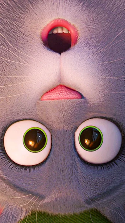 Chloe on a Catnip Trip 😂 – THE SECRET LIFE OF PETS 2