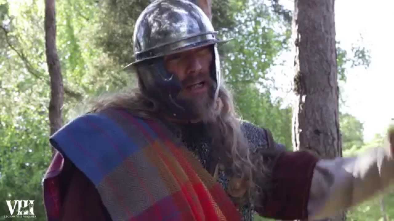 Un Soldat Romain Rencontre Un Guerrier Gaulois Youtube Un Soldat Romain Rencontre Un Guerrier Gaulois Youtube