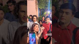 Mehwish hayat beautiful signature #trending #viral #behindthescenes #mehwishhayat
