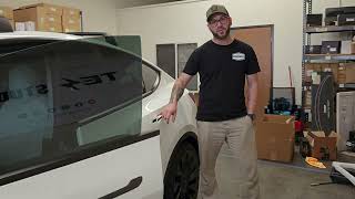 Tesla Model Y / 3 Auto Door Handles and Soft Closing Doors Explained! screenshot 5