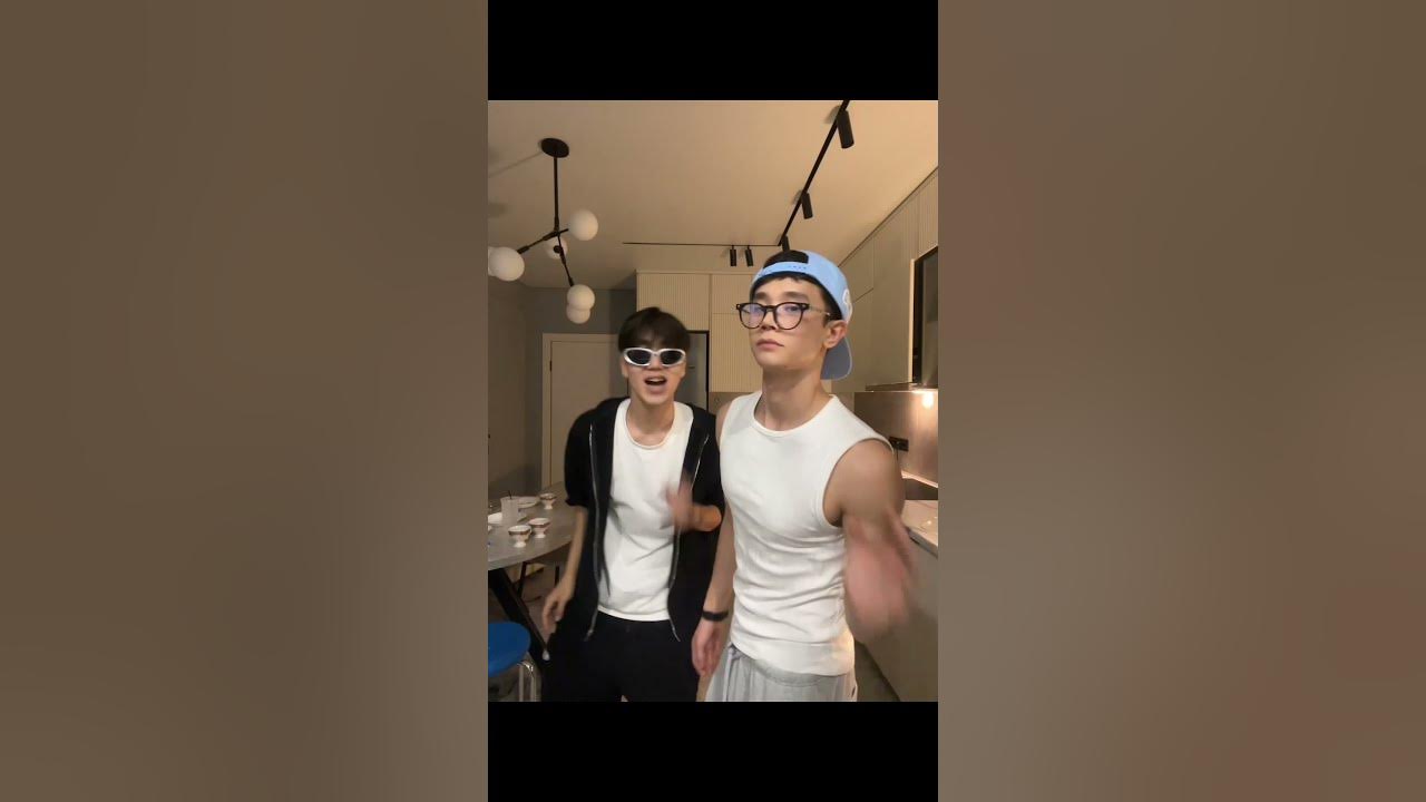 Cadelinha de Madame | Viral TikTok dance! | #shorts #dance #viral #tiktok #trend